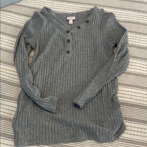 **SOLD** Maternity Long Sleeve